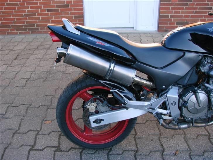 Honda CB 600 F Hornet (solgt) billede 2