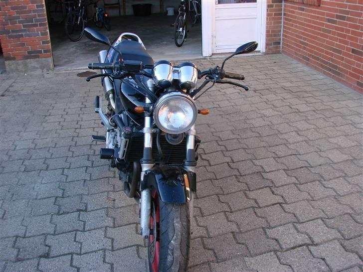 Honda CB 600 F Hornet (solgt) billede 4