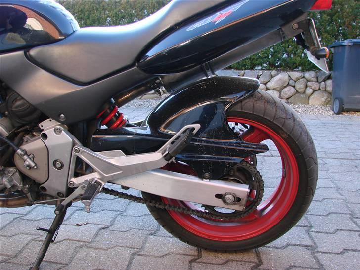Honda CB 600 F Hornet (solgt) billede 5