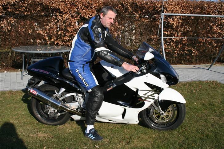 Suzuki GSX1300R billede 10