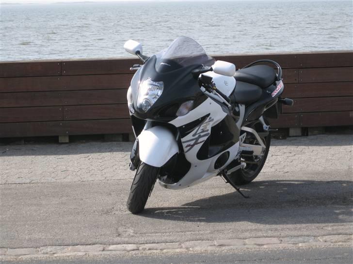 Suzuki GSX1300R billede 13