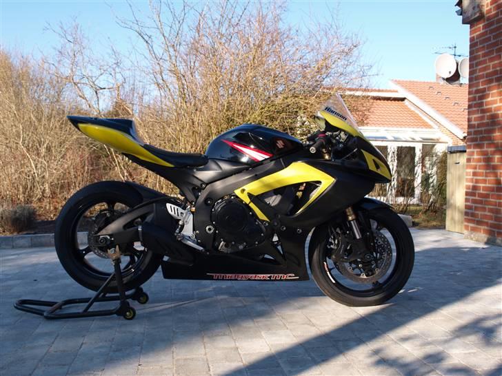 Suzuki gsx r 750 billede 1