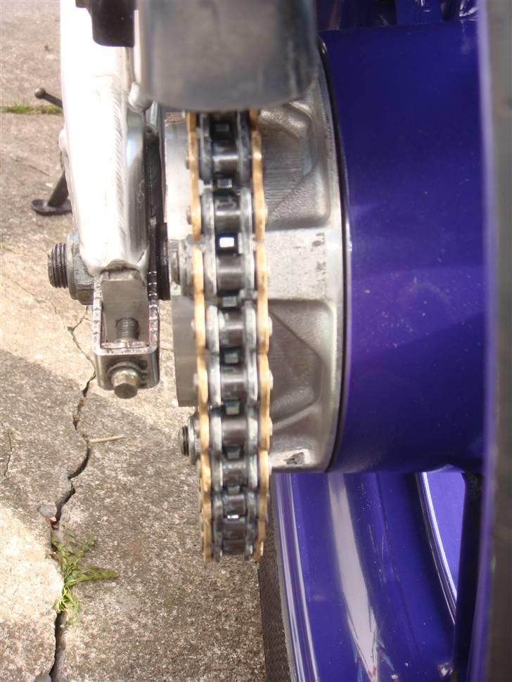 Honda CBR 900 Fireblade - Nyt kæde kit. DID 525 Nu kan foråret bare komme.  billede 3