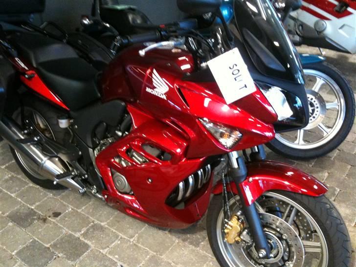 Honda CBF 600 Sa ( Tidligere mc ) - Som mcen stod ved forhandleren. billede 10