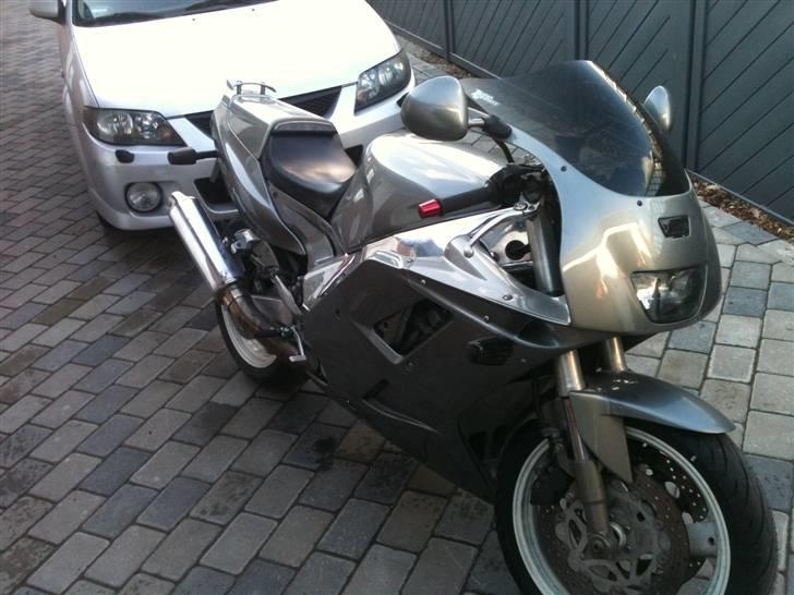 Yamaha FZR 1000 SÆLGES billede 9