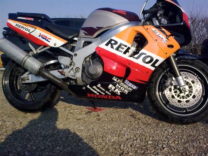 Honda cbr900rr repsol SOLGT billede 1