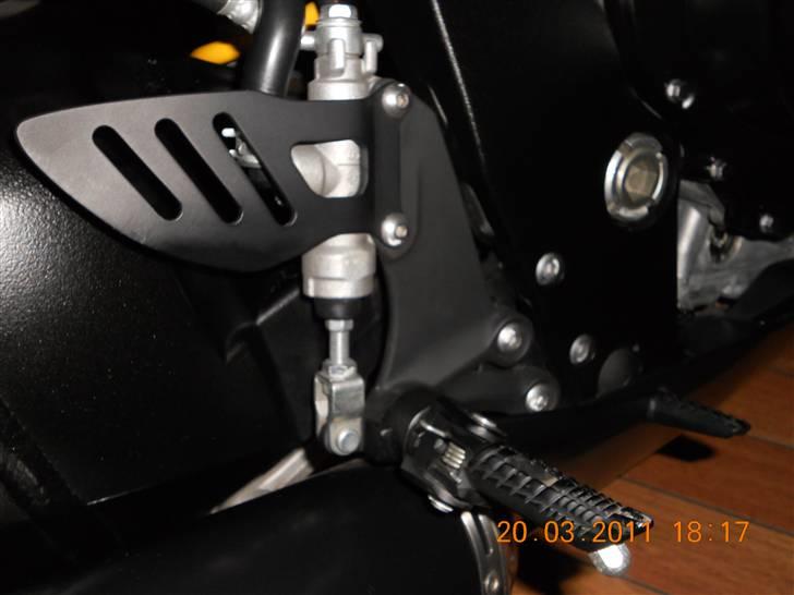 Suzuki gsx r 600 - alt alu er auser sort billede 6