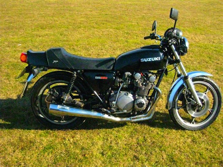 Suzuki GS 550 billede 1