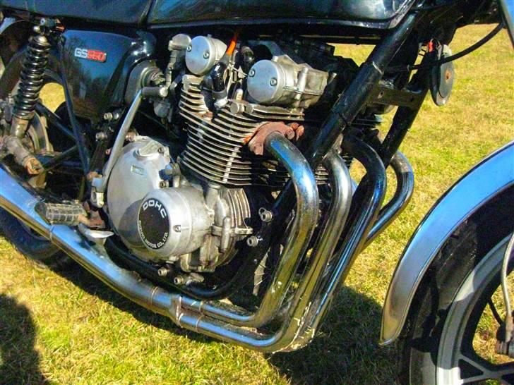 Suzuki GS 550 billede 4