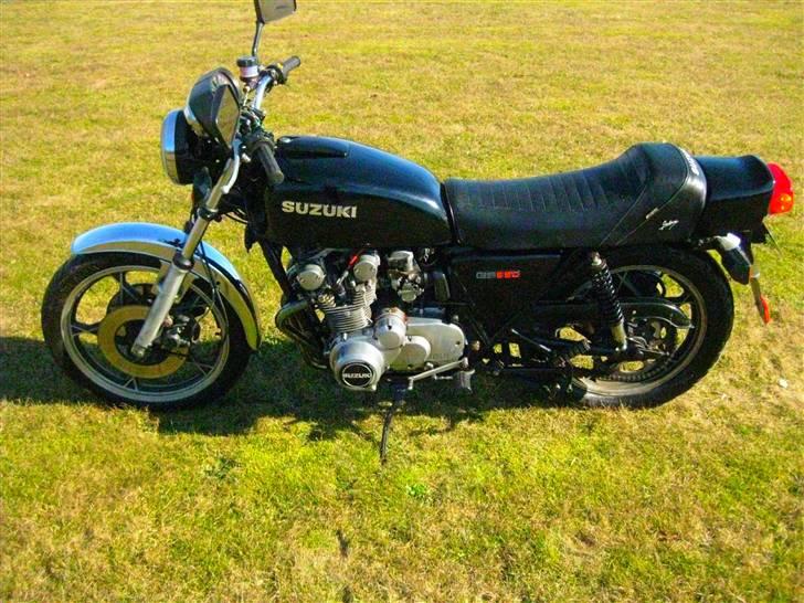 Suzuki GS 550 billede 8