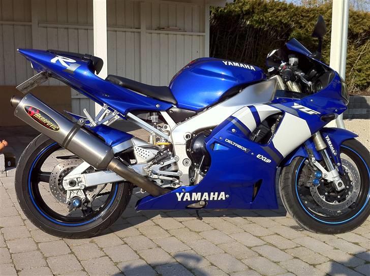Yamaha yzf R1 billede 5