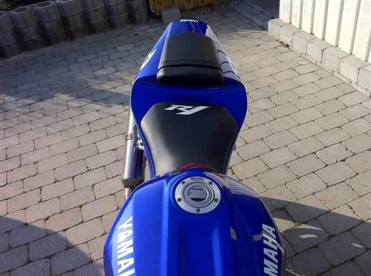 Yamaha yzf R1 billede 8