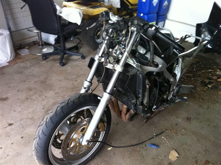 Yamaha fz 750 billede 7