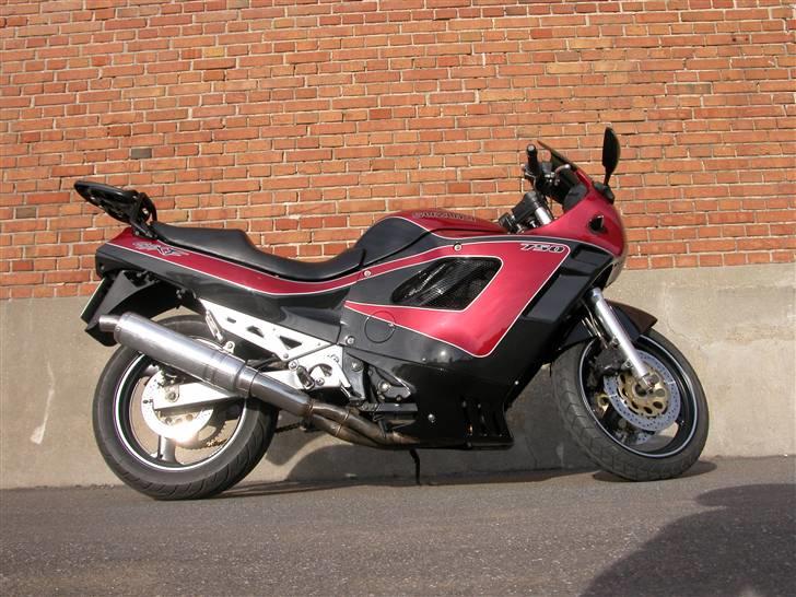 Suzuki GSXF 750 SOLGT billede 18