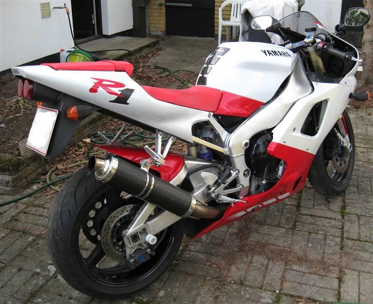 Yamaha r1 (SOLGT) billede 3