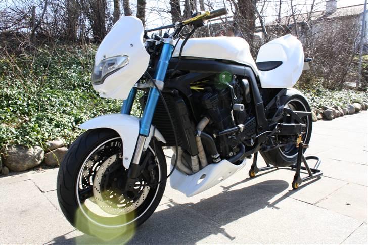 Suzuki GSXR 750w Streetfighter billede 2