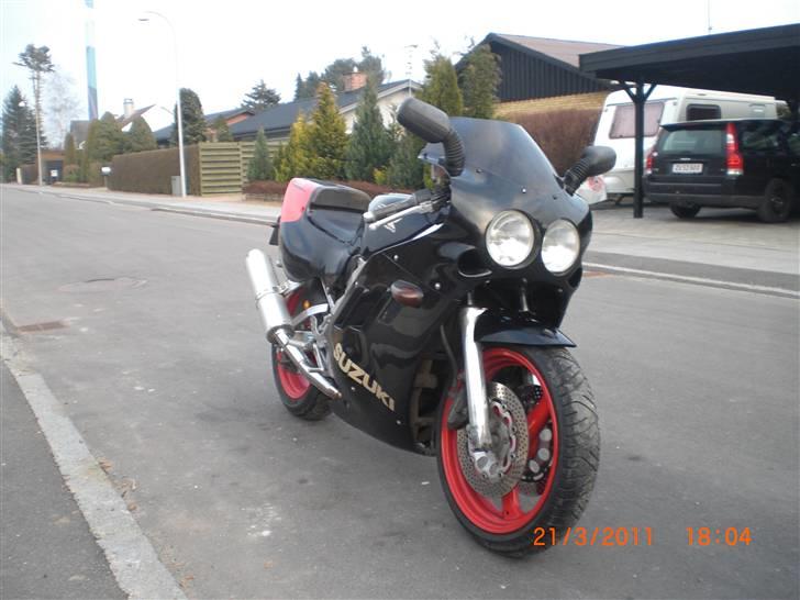 Suzuki gsxr 400 rr sp *solgt* billede 10