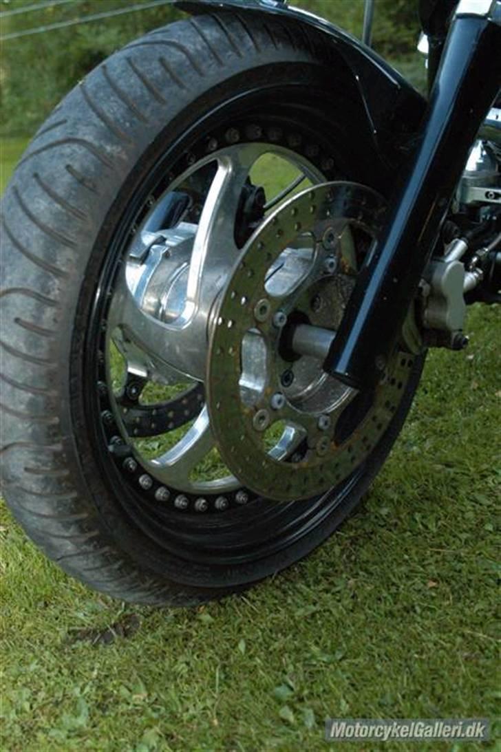 Yamaha vxs 1100 dragstar custom billede 5