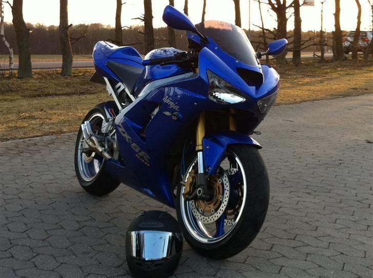 Kawasaki ZX6R --SOLGT-- billede 10