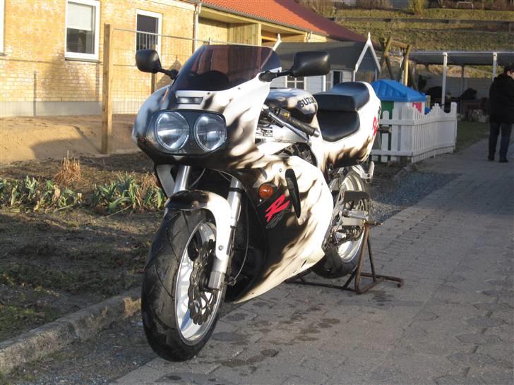 Suzuki gsxr 750 billede 3