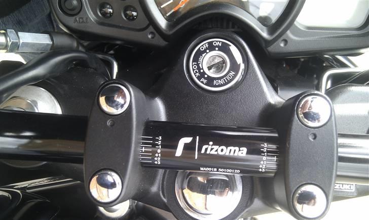 Suzuki SFV 650 Gladius K9 - Rizoma billede 14