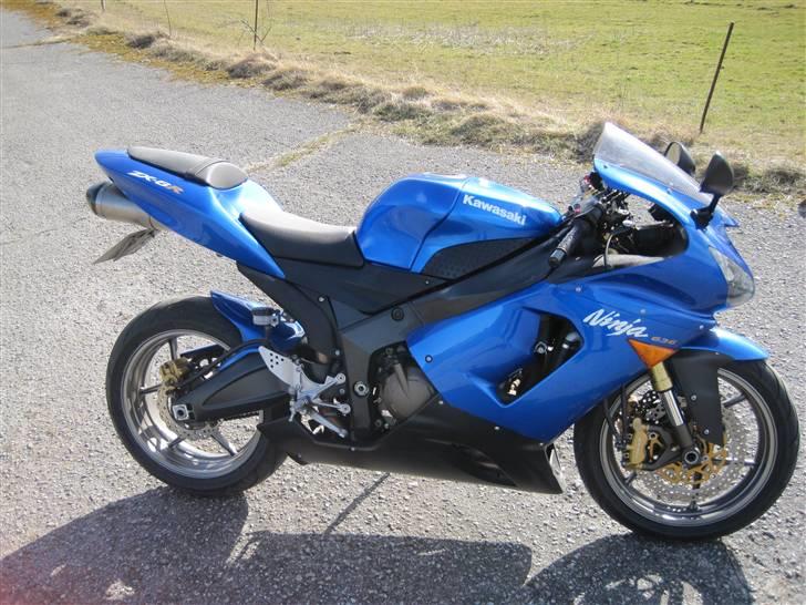 Kawasaki ZX6R 636 [Solgt] billede 5