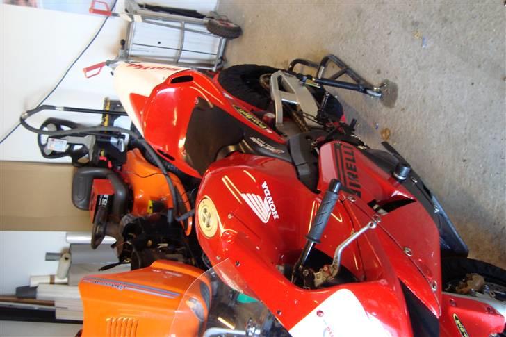 Honda cbr 600 rr billede 9