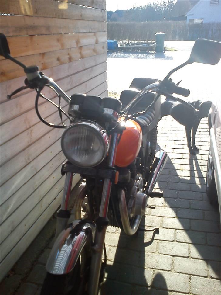 Suzuki Gs 400 L billede 2