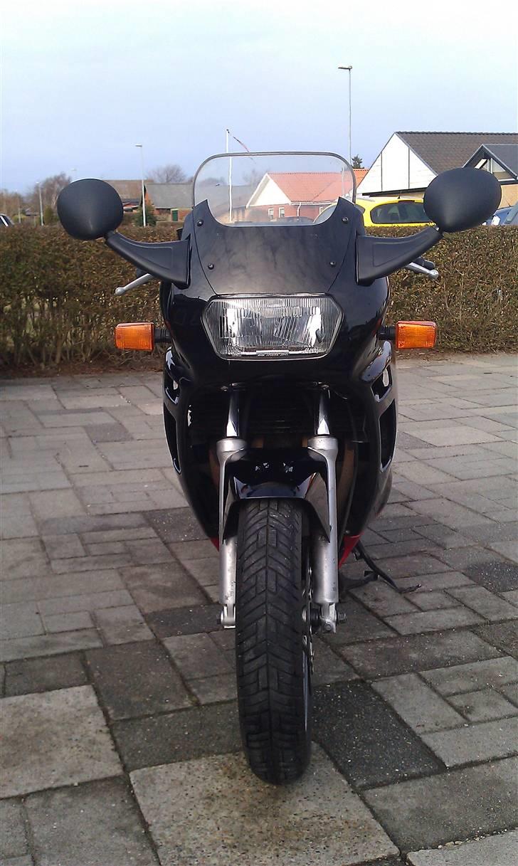 Suzuki GSX600F (totalskadet) billede 5