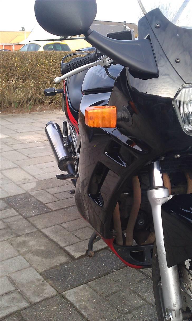 Suzuki GSX600F (totalskadet) billede 6