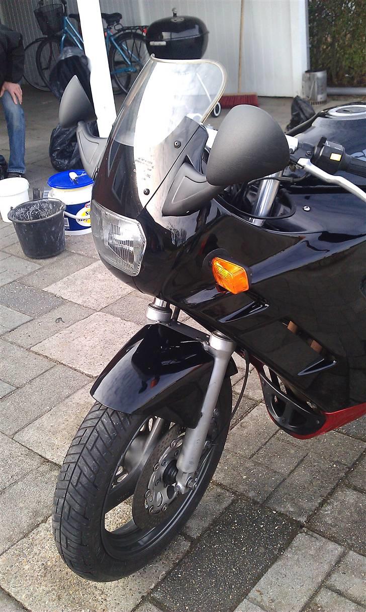 Suzuki GSX600F (totalskadet) billede 10