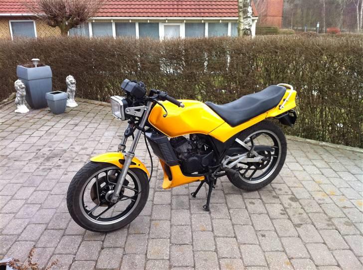 Yamaha RD 125 Byttet billede 1