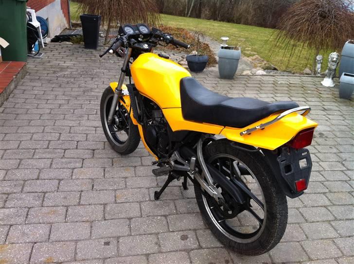 Yamaha RD 125 Byttet billede 9