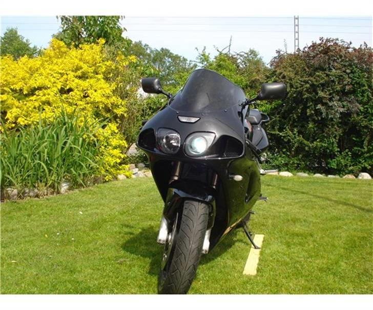 Kawasaki ZX-7R billede 3