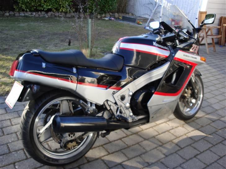 Kawasaki ZX- 10 billede 10