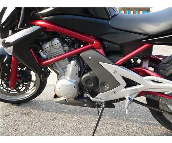 Kawasaki ER6N billede 6
