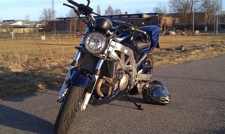 Suzuki SV 1000 N K4 billede 9