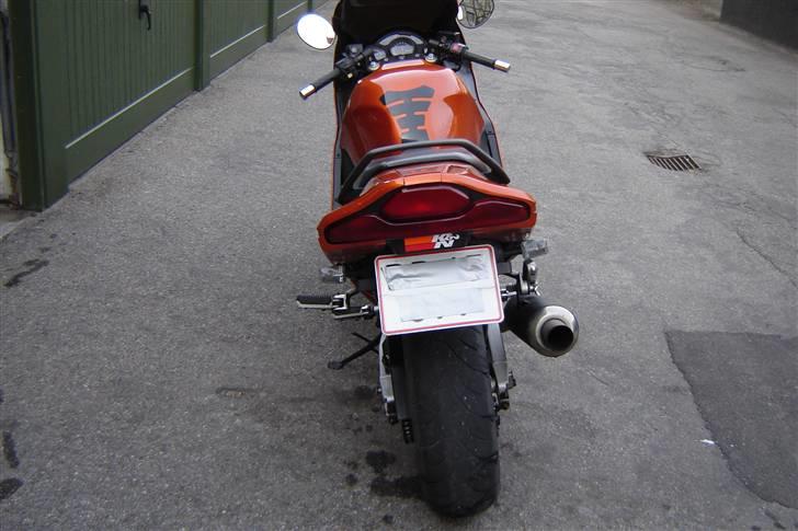 Suzuki rf 900r billede 1