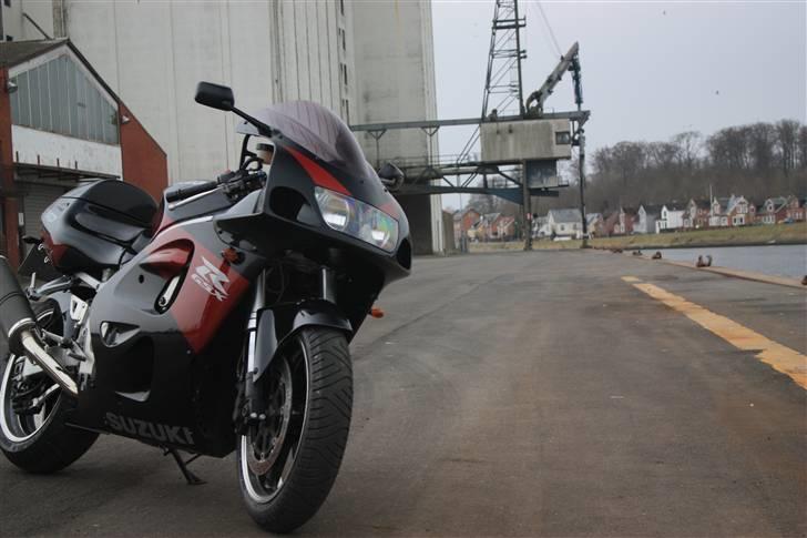 Suzuki Gsxr 750 SRAD billede 6