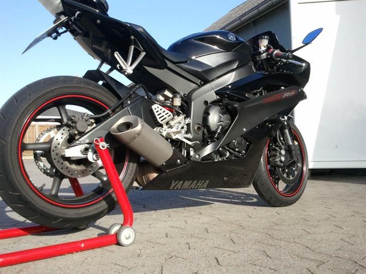 Yamaha YZF R6 billede 1