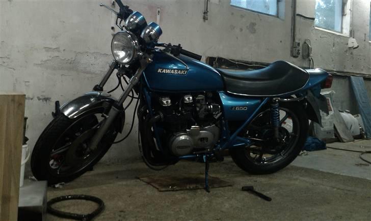 Kawasaki Z650 B2 - Med stjernefælge. billede 17