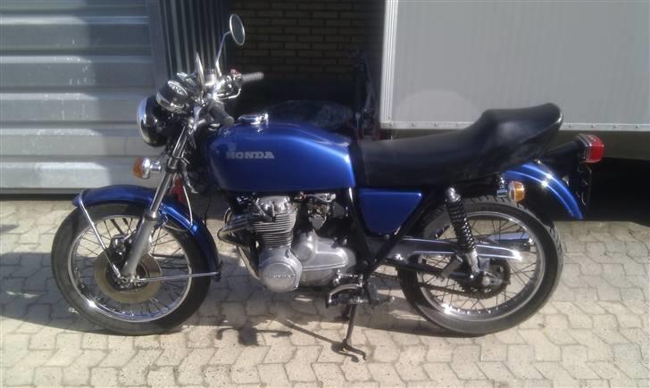 Honda CB 400 F billede 12