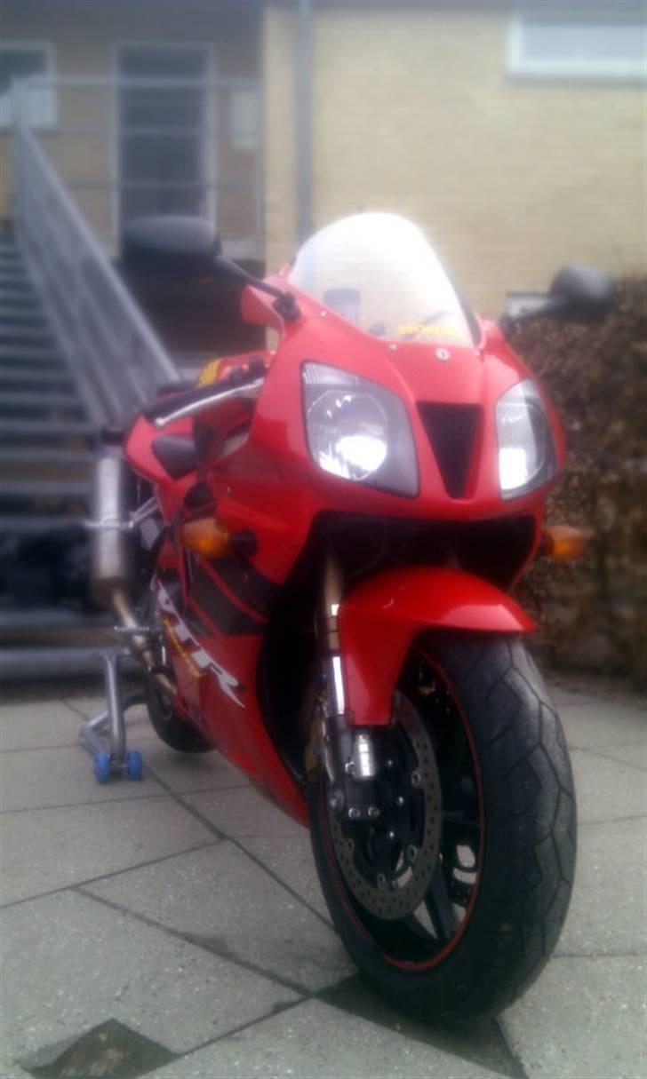 Honda VTR SP-1 billede 3