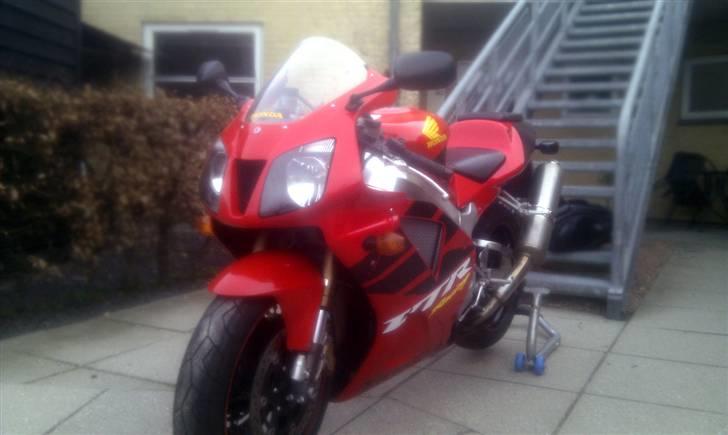 Honda VTR SP-1 billede 4