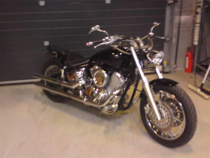 Yamaha XVS 1100 Drag Star - Næsten som hun blev købt billede 19