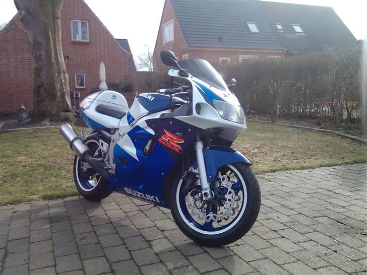 Suzuki GSX-R 600 SRAD billede 2