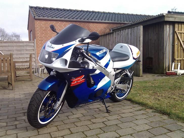 Suzuki GSX-R 600 SRAD billede 5