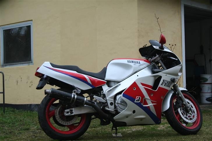 Yamaha FZR 1000 billede 4