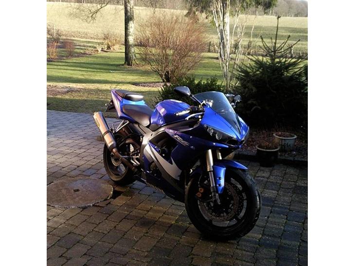 {{currentPhoto.altText}} billede {{currentPhoto.number}}