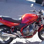 Yamaha XJ 600 N